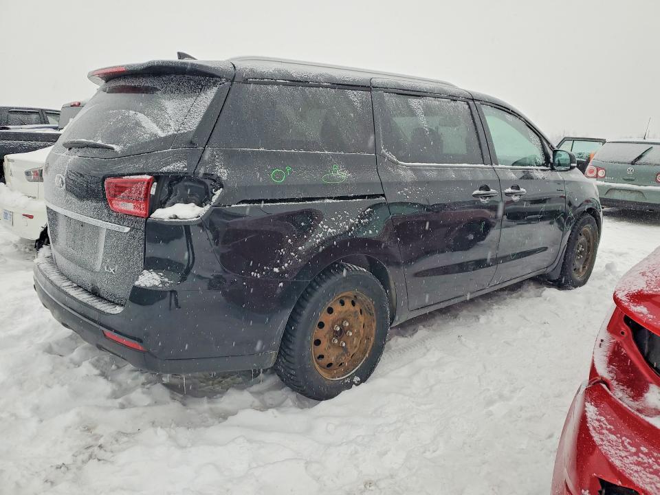 2019 KIA Sedona lx