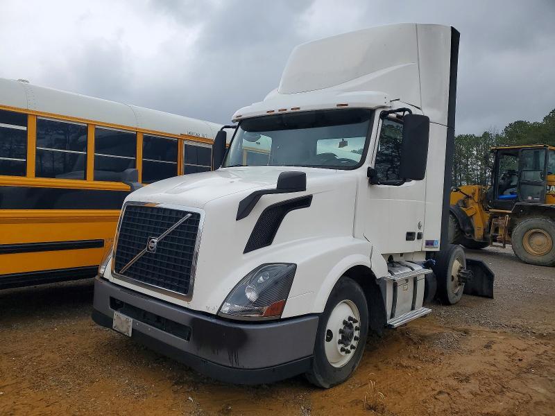 2017 Volvo Vnl Semi Truck