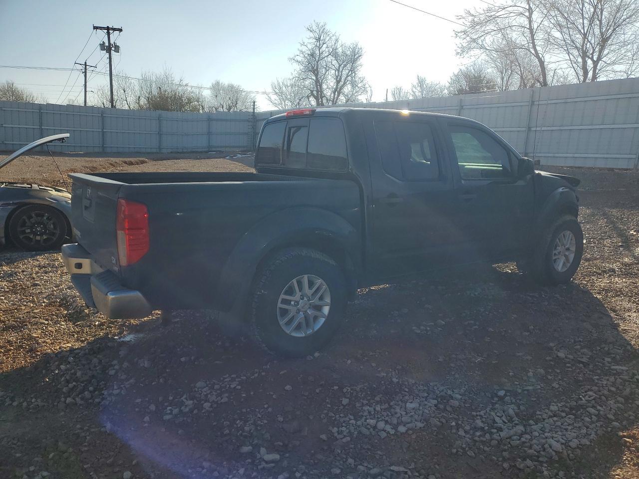 2019 Nissan Frontier s