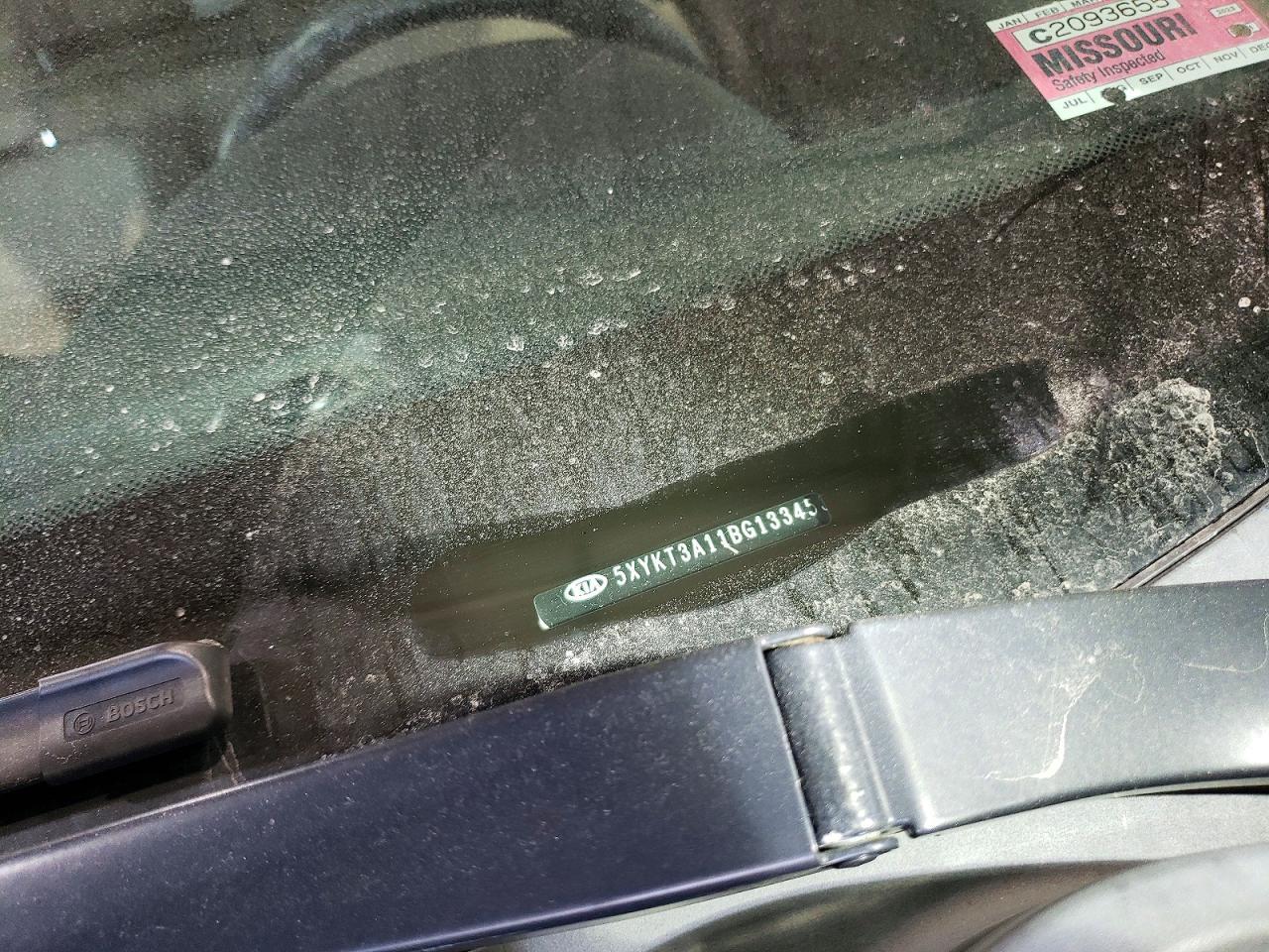 2011 KIA Sorento Base