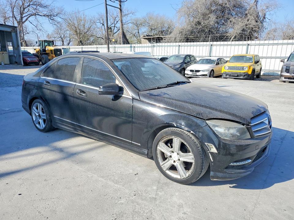 2011 Mercedes-Benz C300