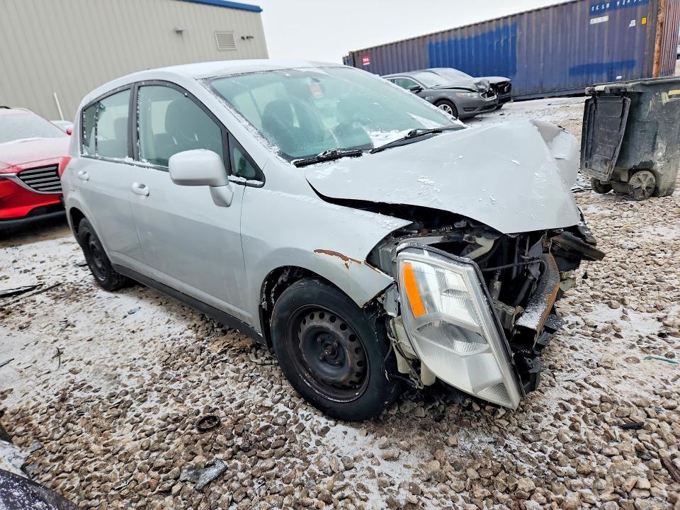 2012 Nissan Versa s