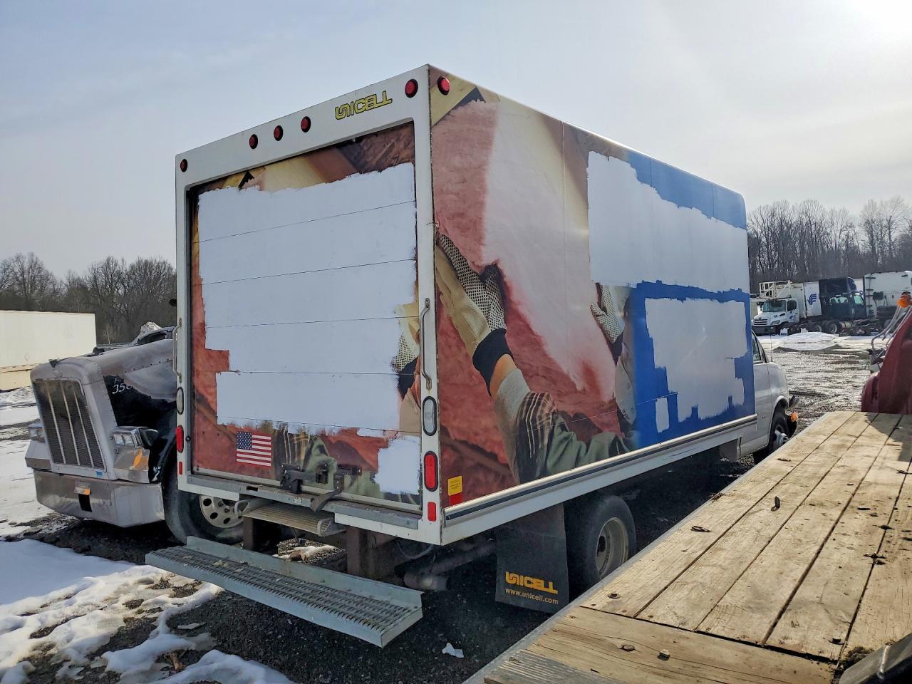 2019 Chev Rolet Express BOX Truck