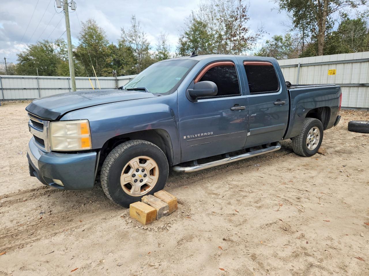 2007 Chevrolet Silverado C1500 Crew Cab