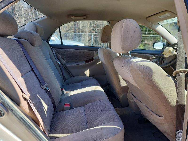 2005 Toyota Corolla le