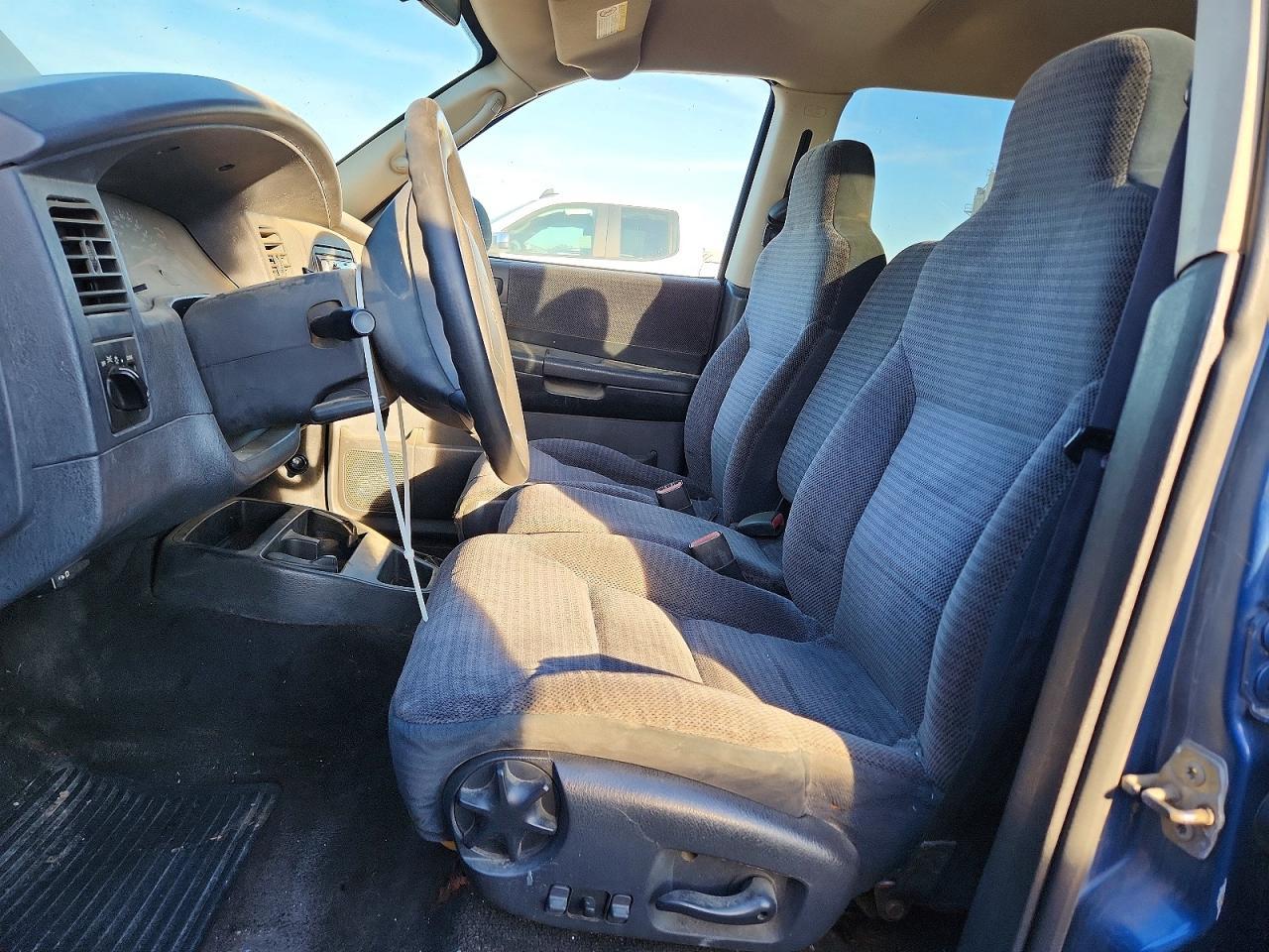 2002 Dodge Durango slt
