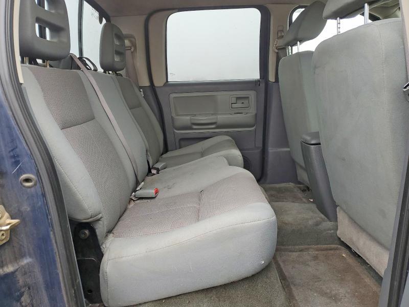 2005 Dodge Dakota Quad slt