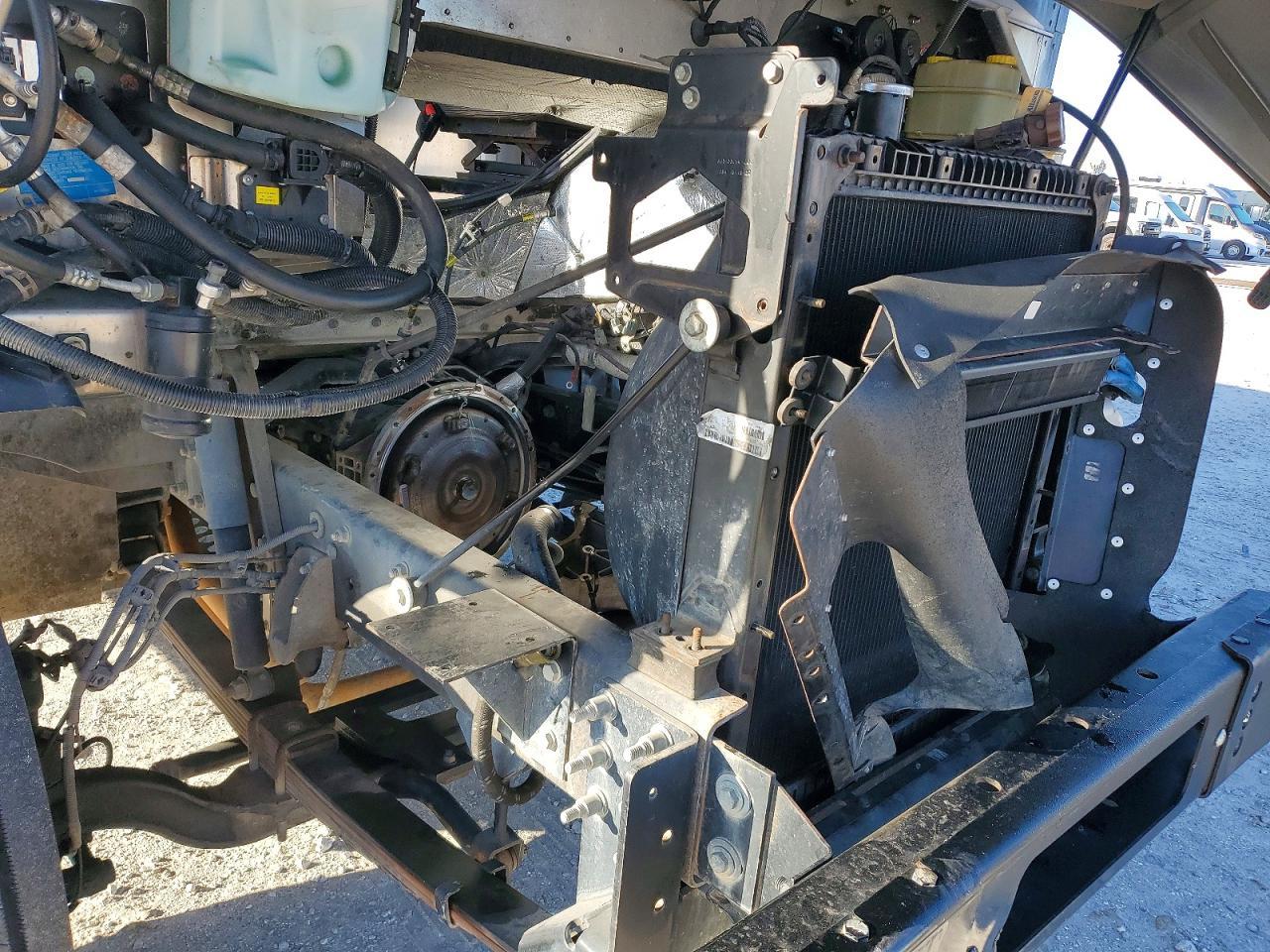 2021 Freightliner Chassis M Line WALK-IN Van