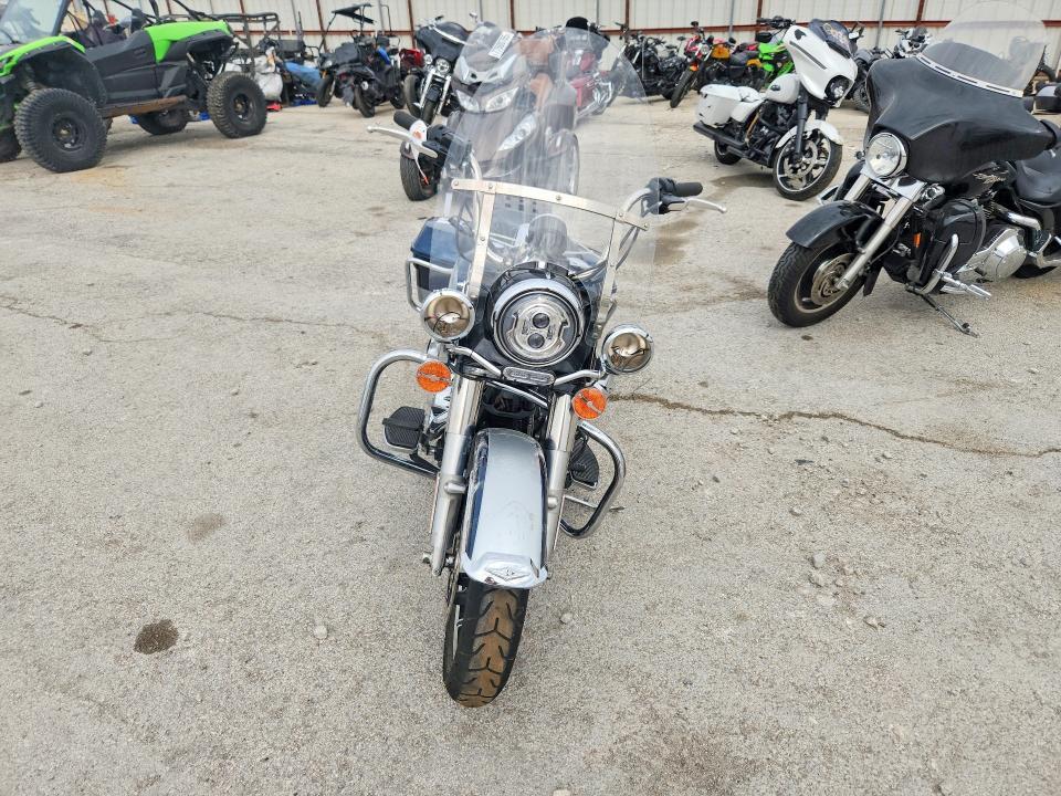2021 Harley-Davidson Flhp