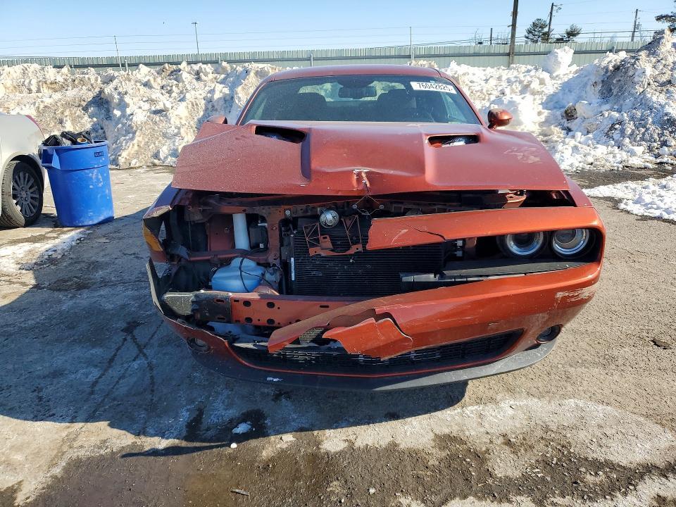 2022 Dodge Challenger sxt