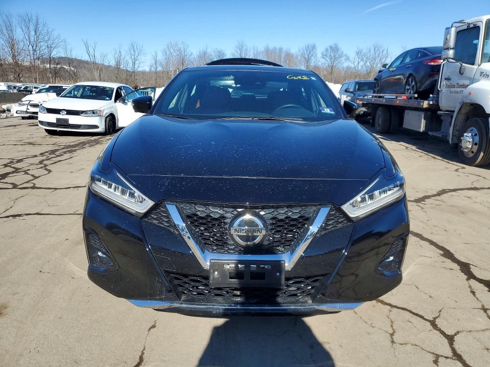 2019 Niss Maxima s