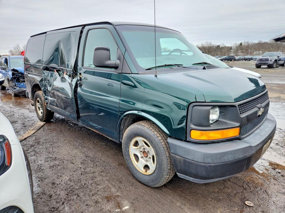 2004 Chevrolet Express G1500 Delivery van