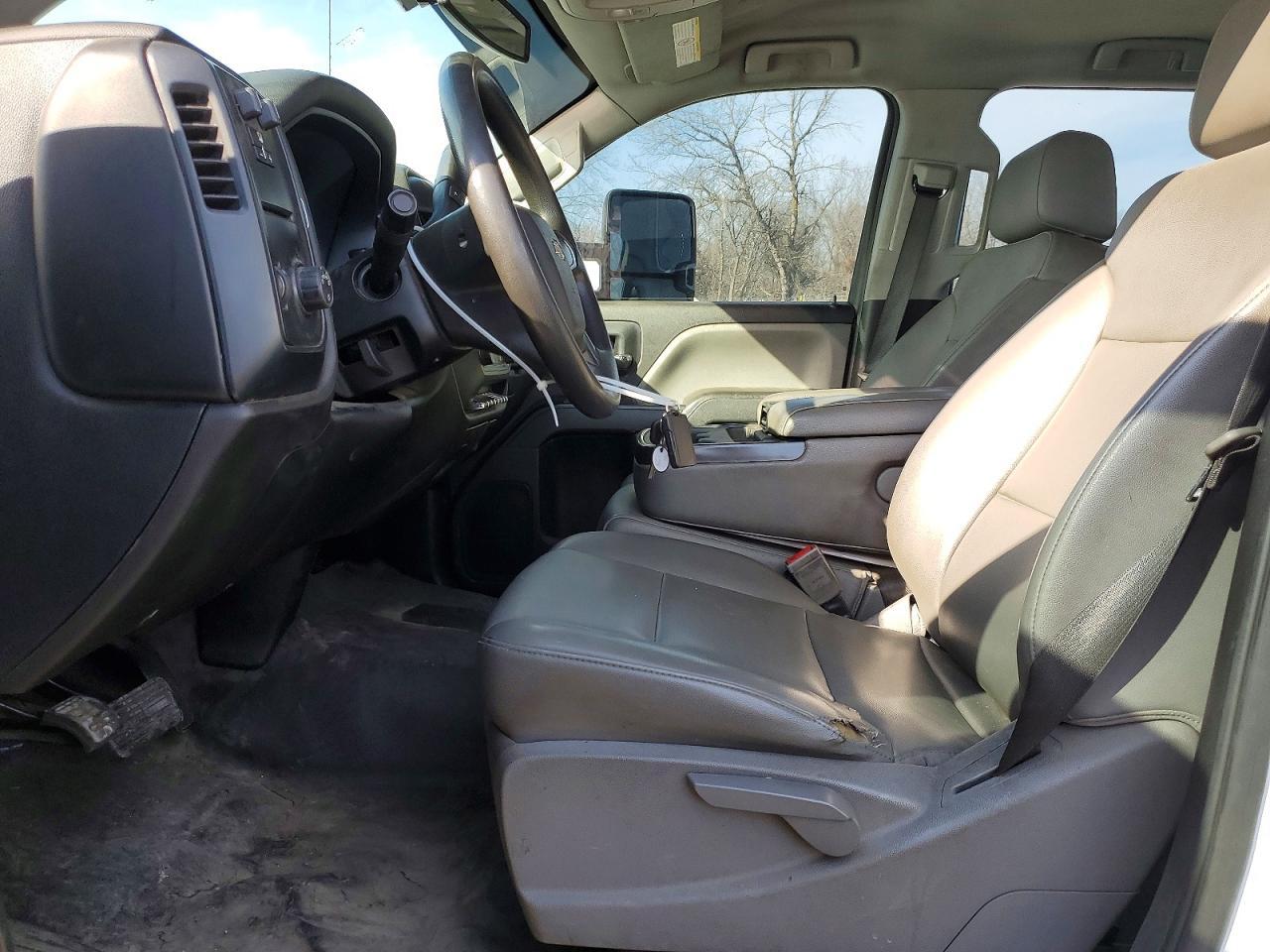 2018 Chevrolet Silverado Utility / Service Truck