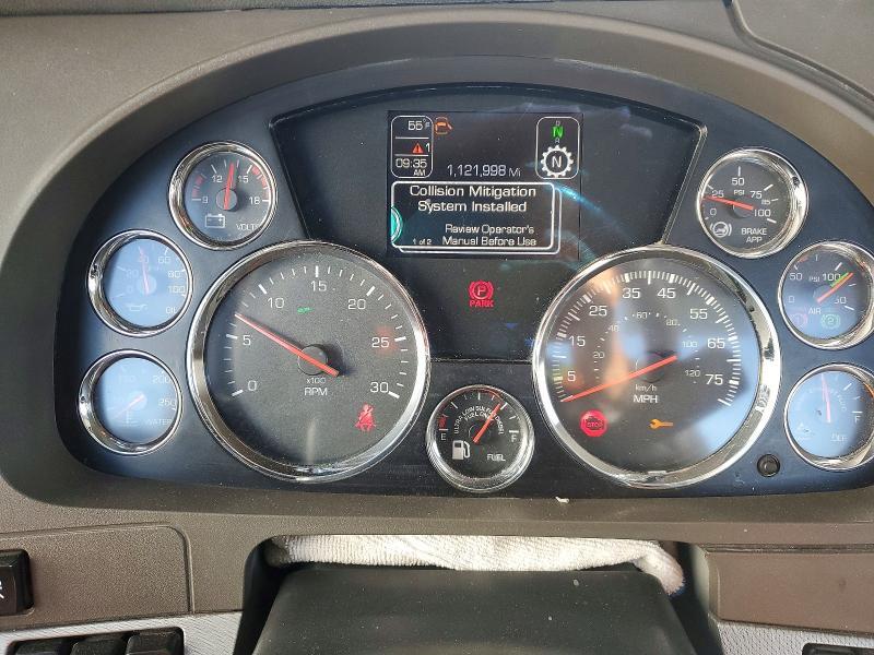 2019 Kenworth T680 Semi Truck