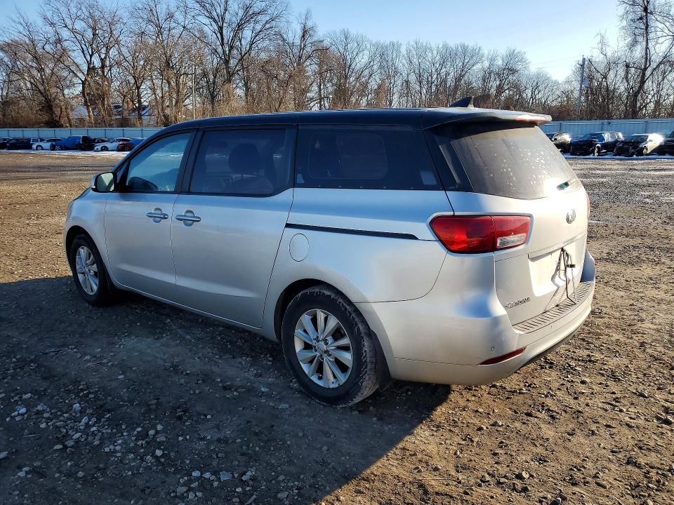 2015 KIA Sedona l