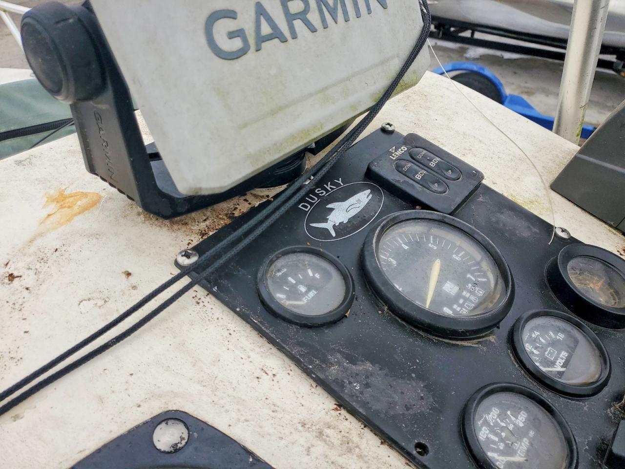 2008 Dusky Marine Boat