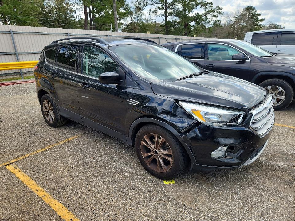 2018 Ford Escape se