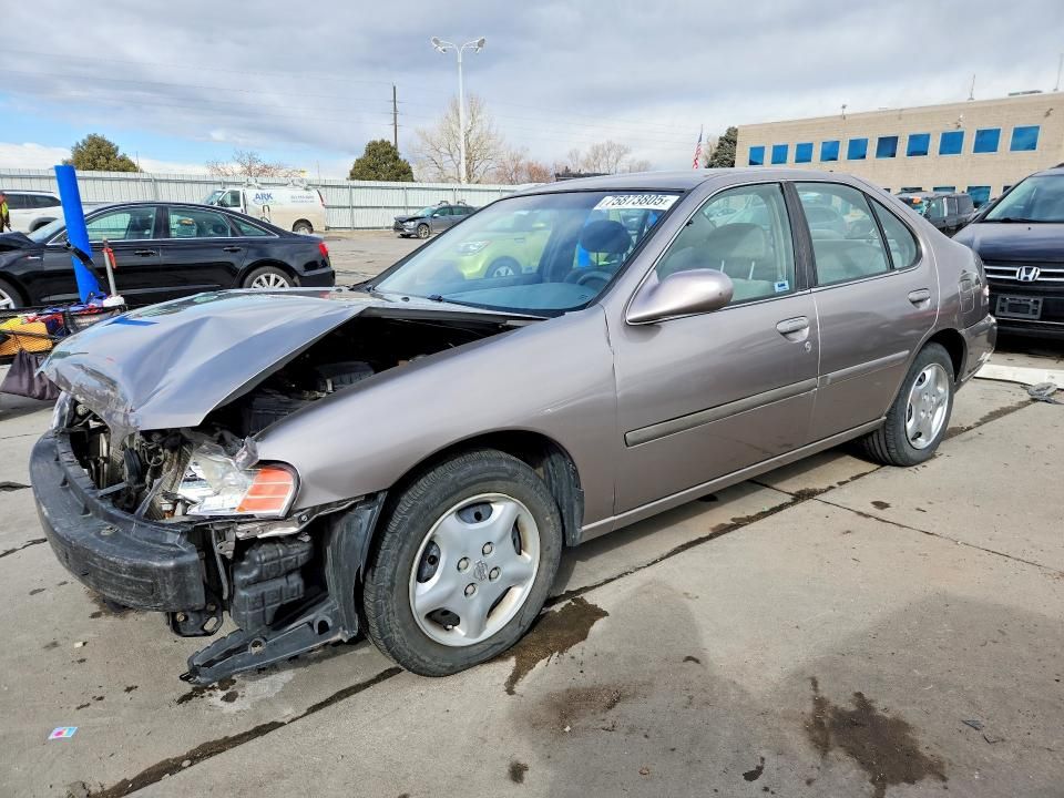 2000 Nissan Altima xe