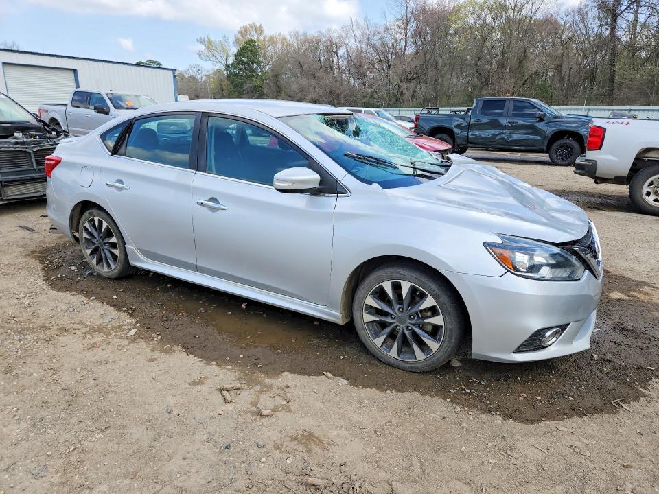 2017 Nissan Sentra sr