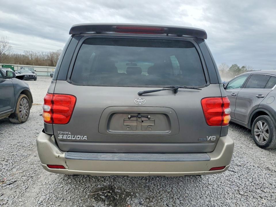 2003 Toyota Sequoia SR5