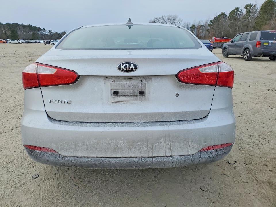 2015 KIA Forte lx
