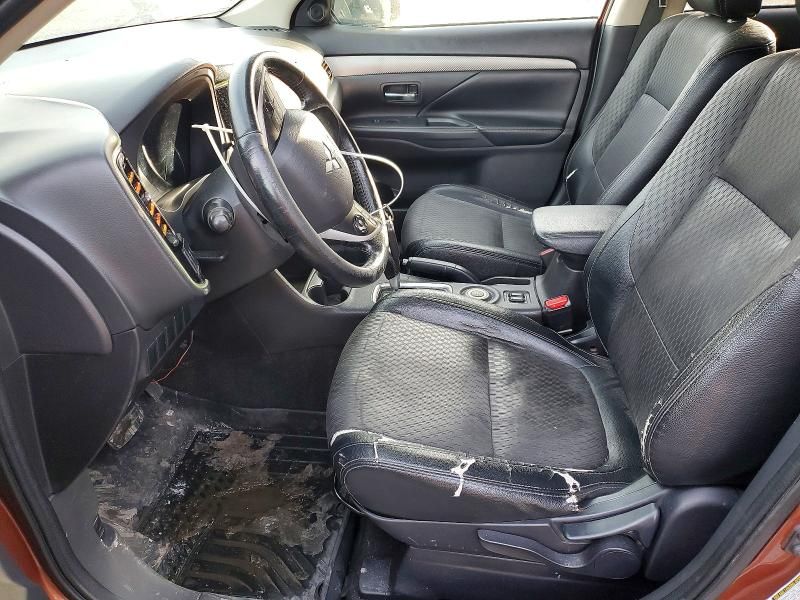 2015 Mitsubishi Outlander se