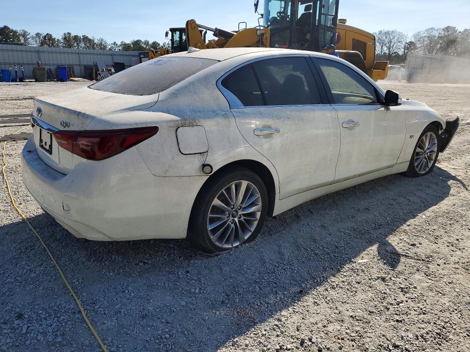2018 Infiniti Q50 Luxe