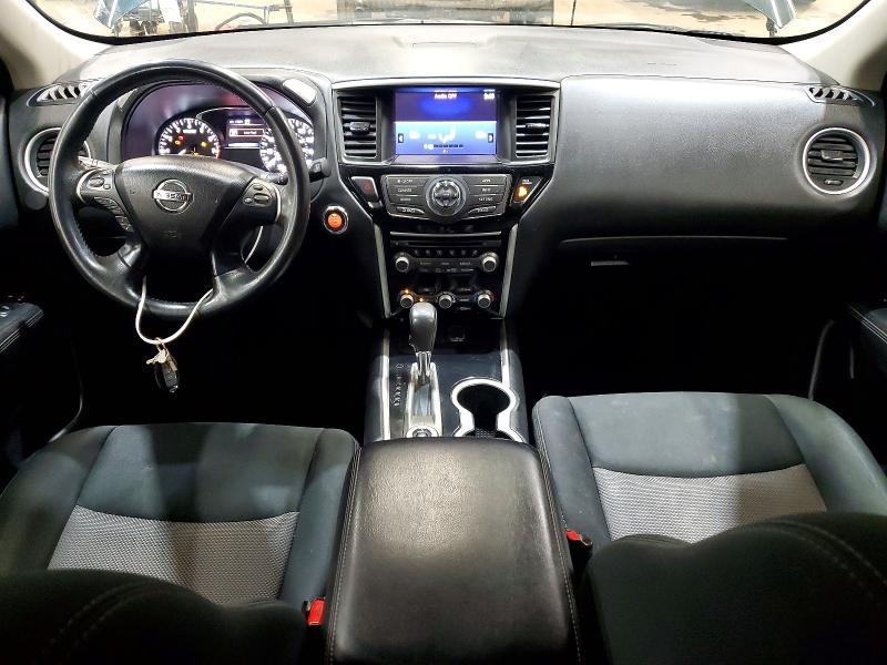 2018 Nissan Pathfinder s