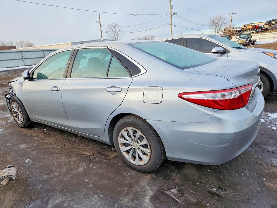 2017 Toyota Camry le