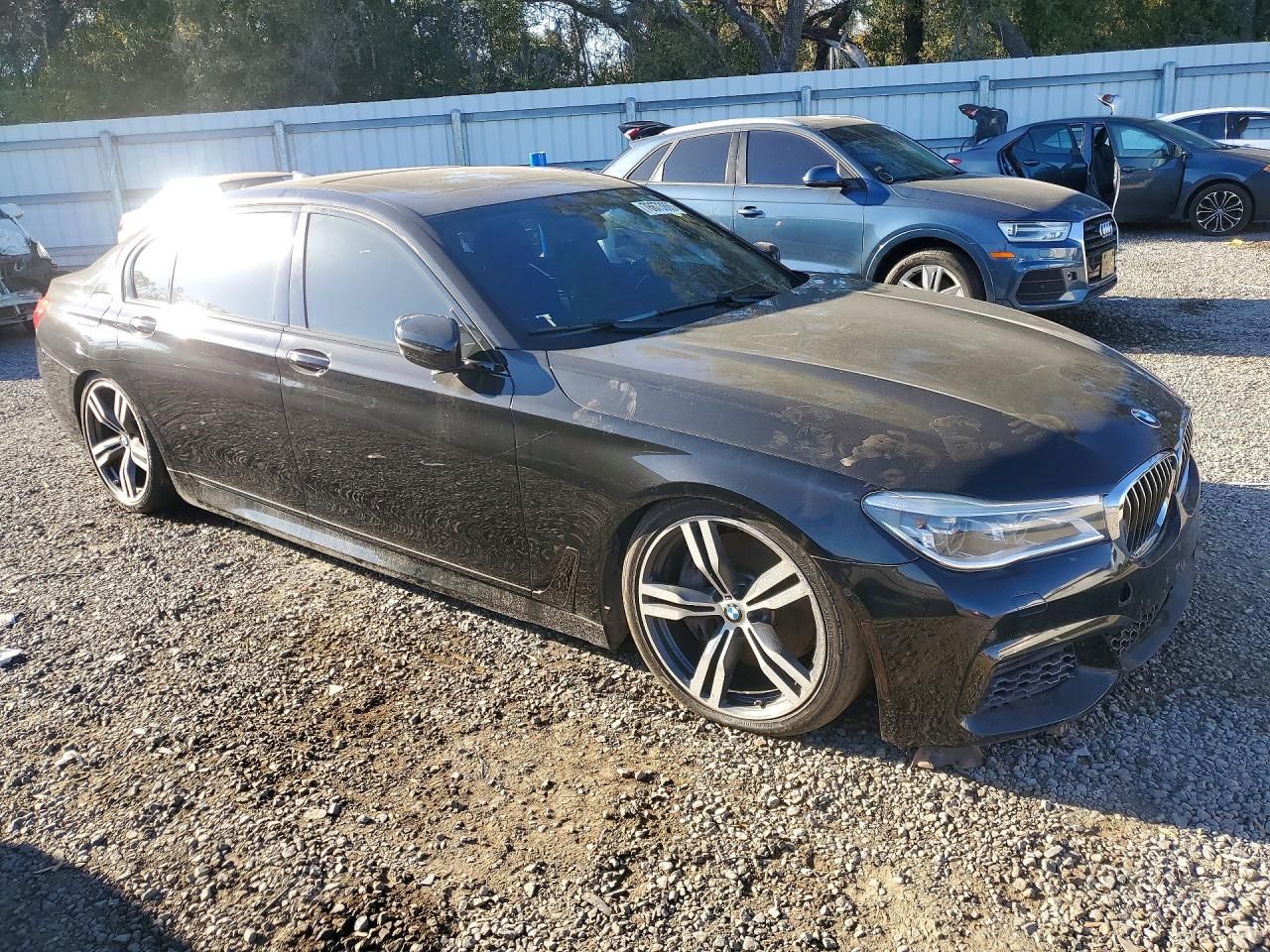 2016 BMW 750 i