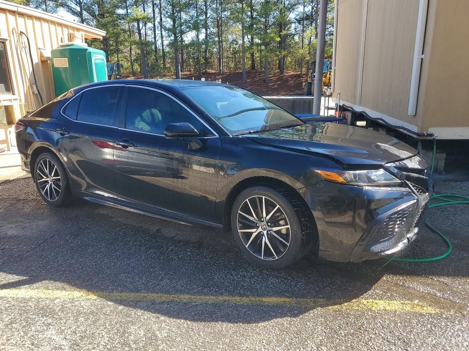 2024 Toyota Camry se Night Shade