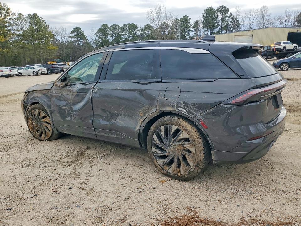 2024 Lincoln Nautilus Black Label