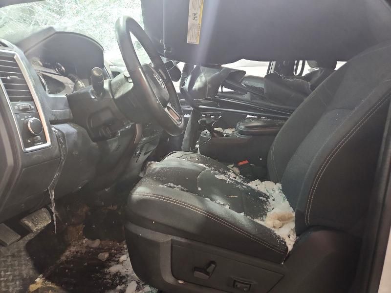 2022 Dodge Ram 1500 Classic slt