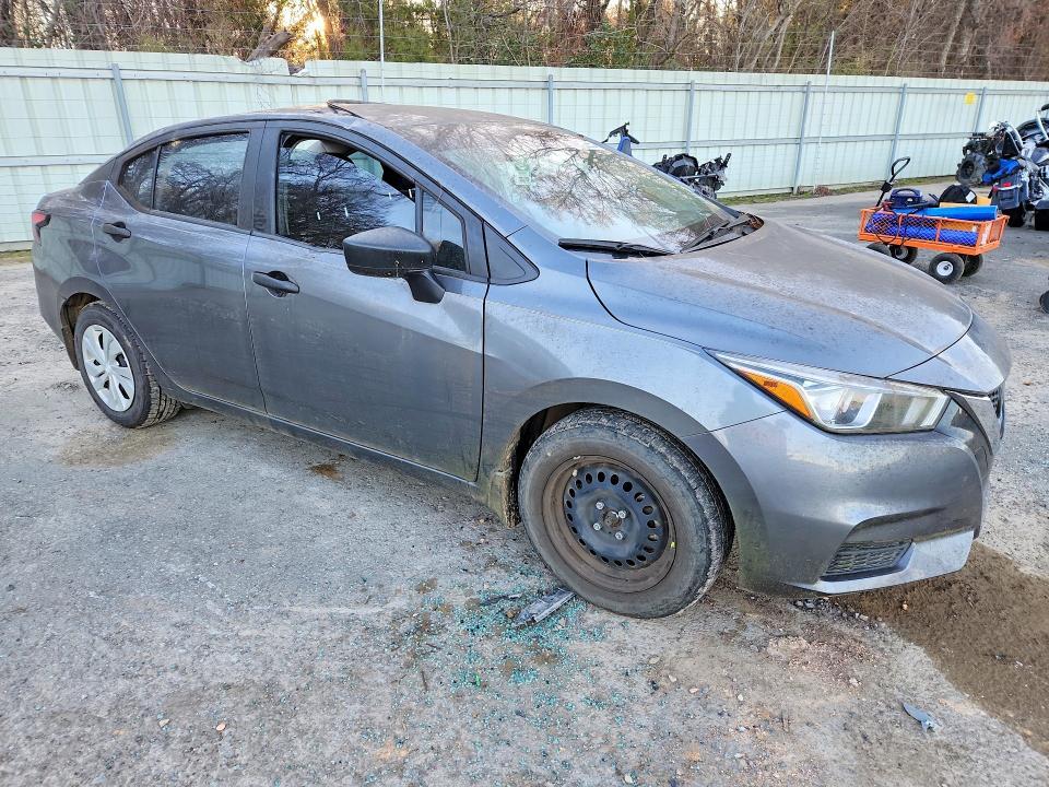 2021 Nissan Versa s
