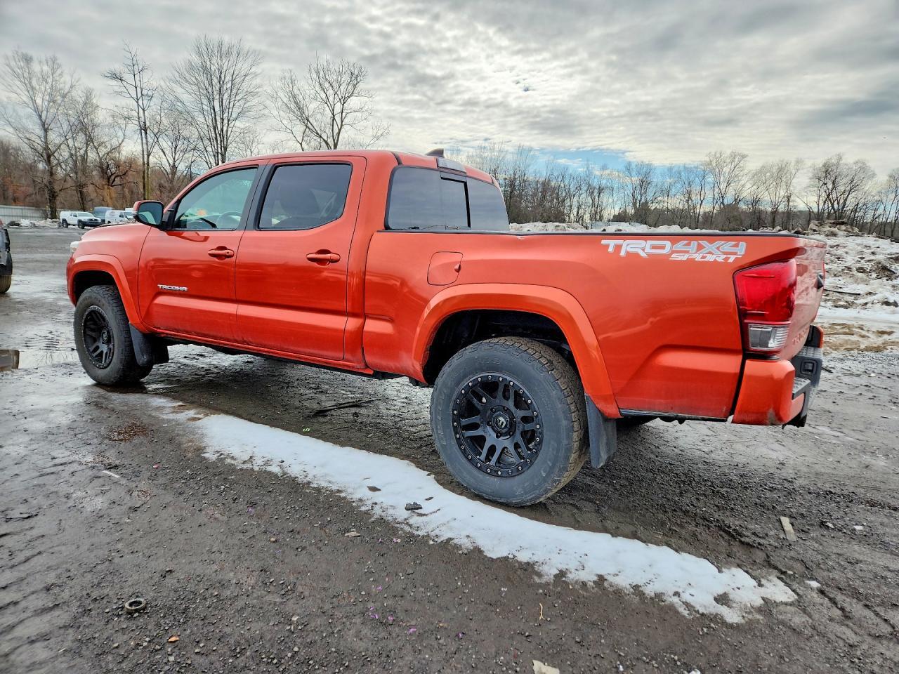 2017 Toyota Tacoma TRD Sport