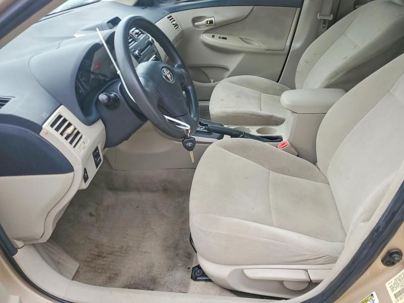 2012 Toyota Corolla l