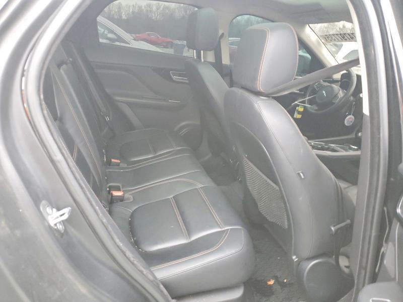 2017 Jaguar F-pace Prestige