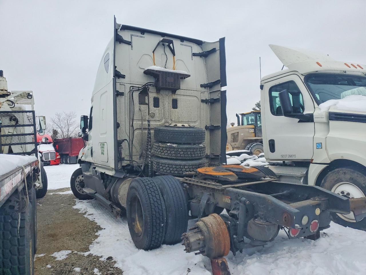 2016 Freigliner 2016 Freightliner Cascadia 125 Semi Truck