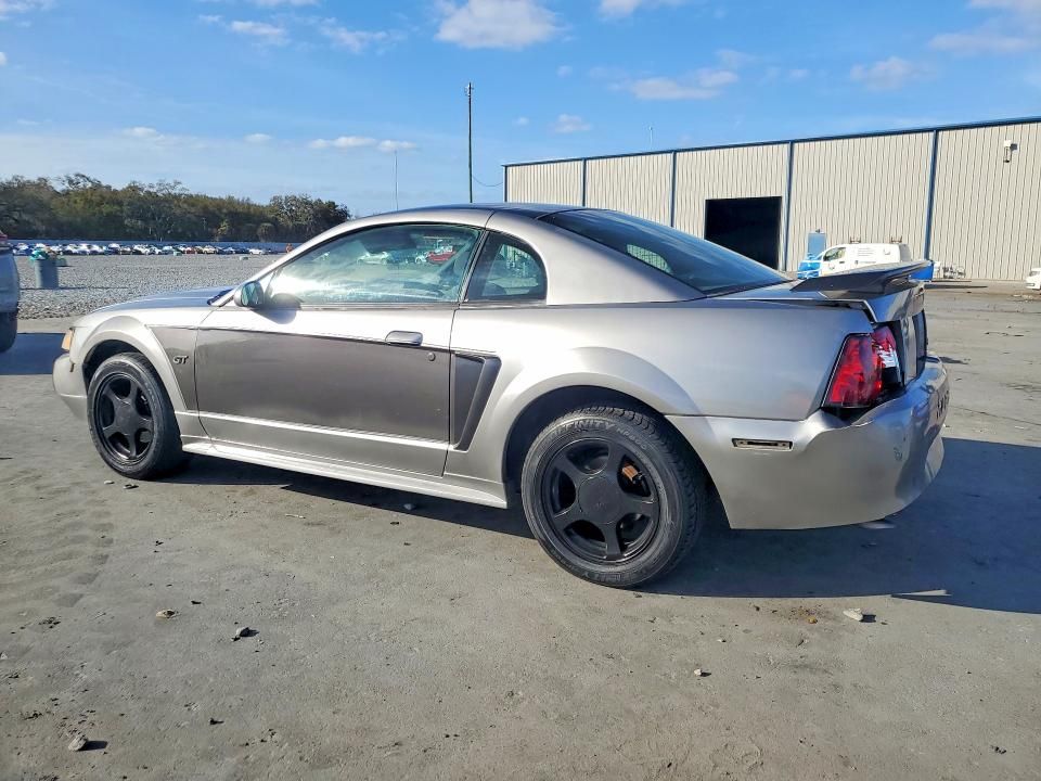 2002 Ford Mustang