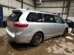 2019 Toyota Sienna le
