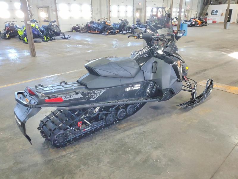 2016 Skidoo Renegade