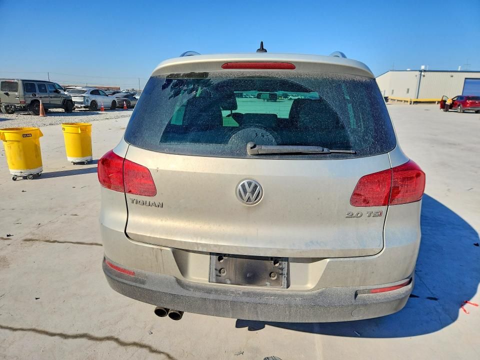 2012 Volkswagen Tiguan s