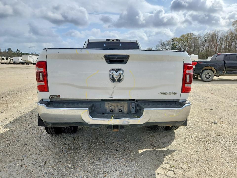 2022 Dodge RAM 3500 Tradesman