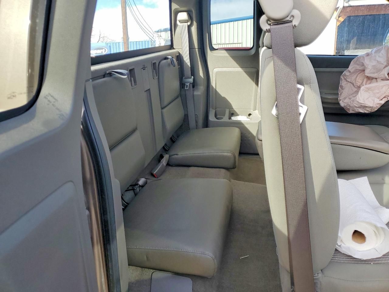 2010 Dodge Dakota sxt