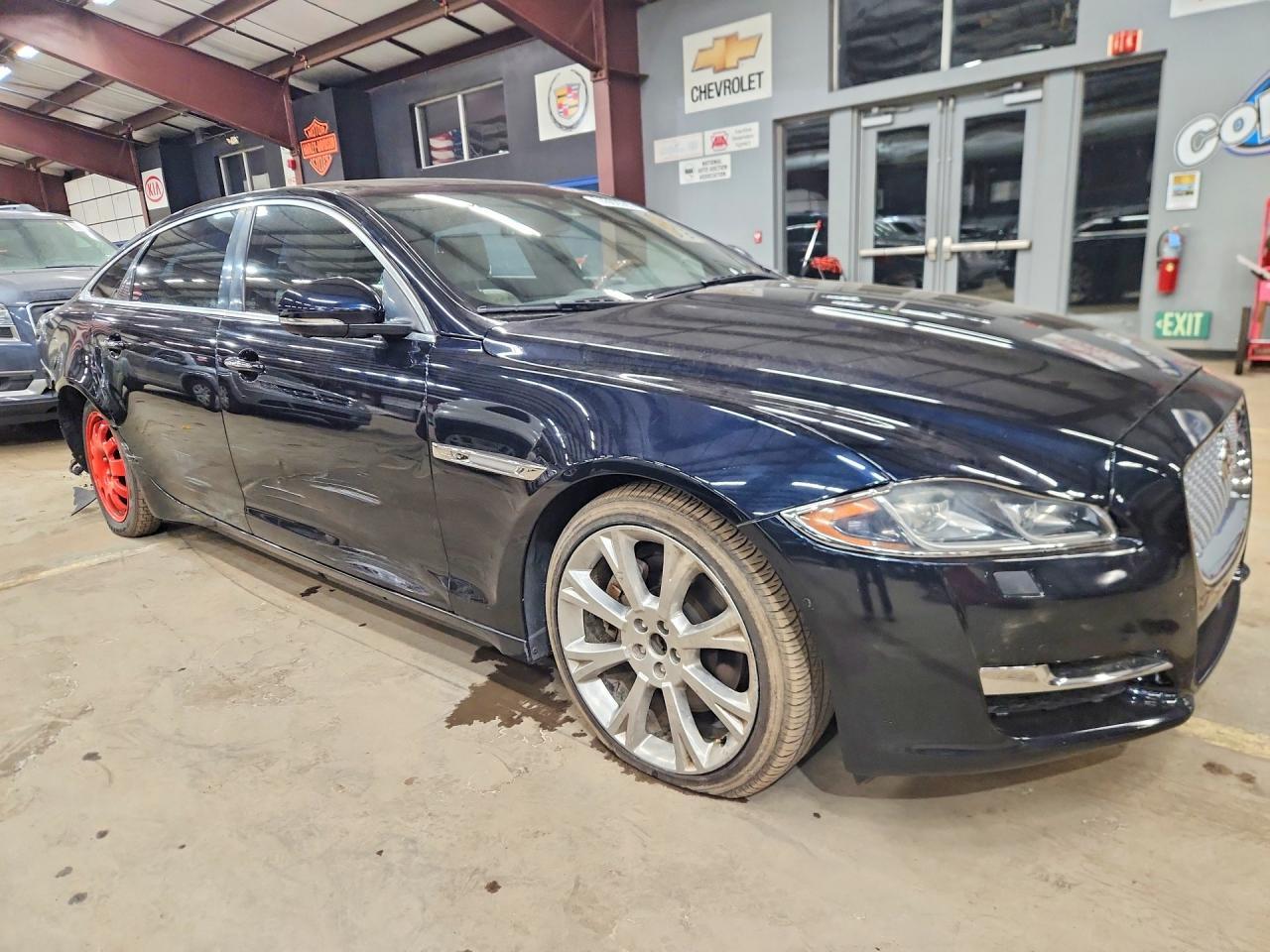 2016 Jaguar Xjl Portfolio