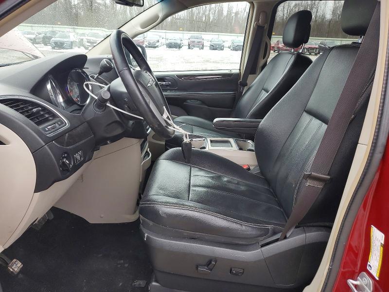 2015 Chrysler Town & Country Touring