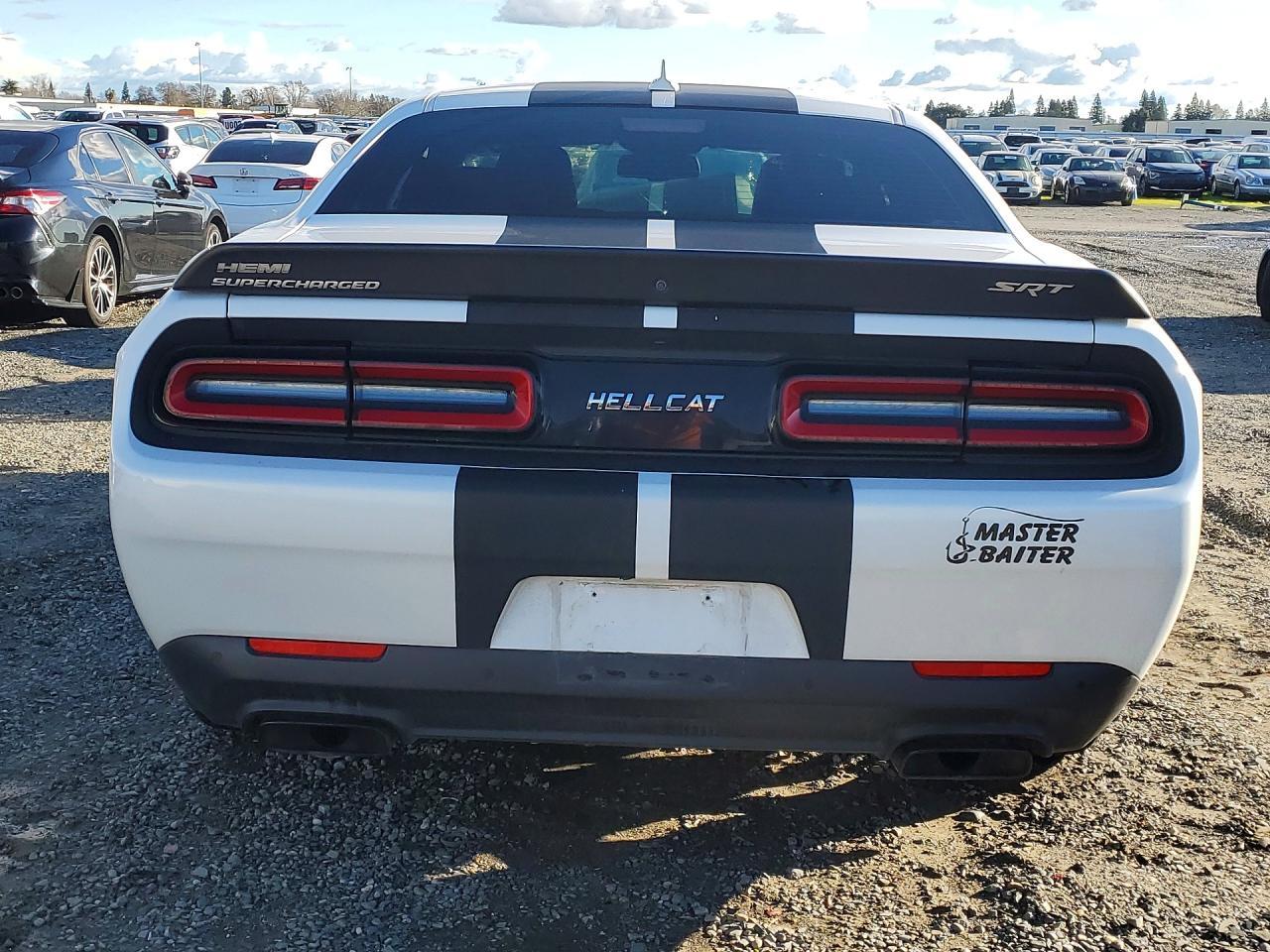 2016 Dodge Challenger srt Hellcat