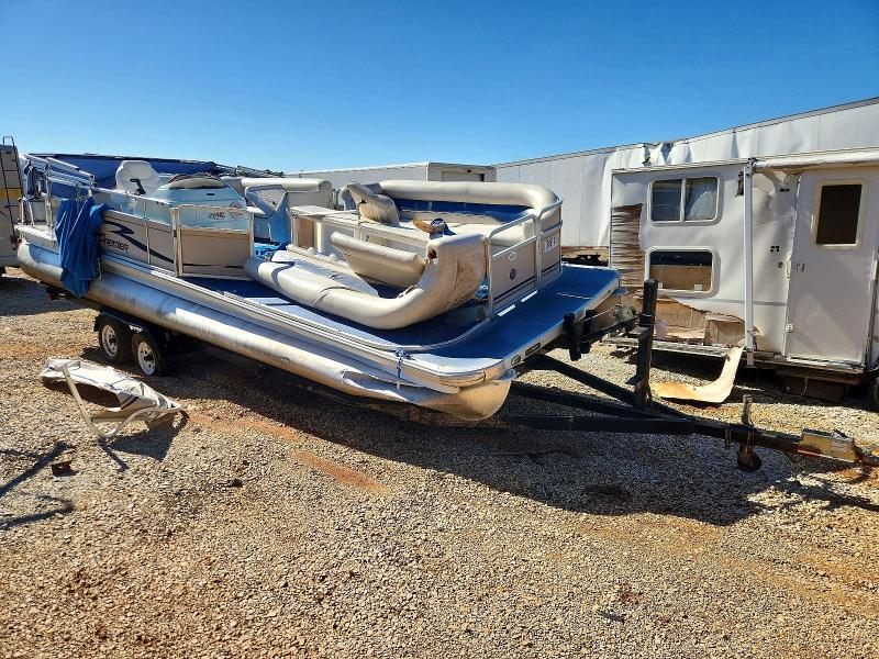 2004 Premier Pontoon