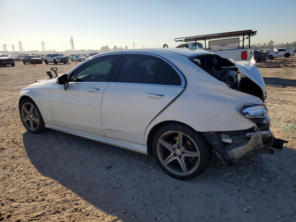 2016 Mercedes-Benz C300