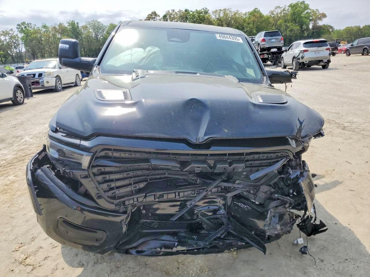2025 Dodge 1500 Laramie